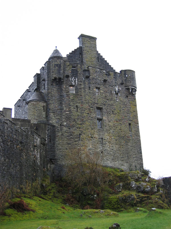 Eilean Donan Castle 2